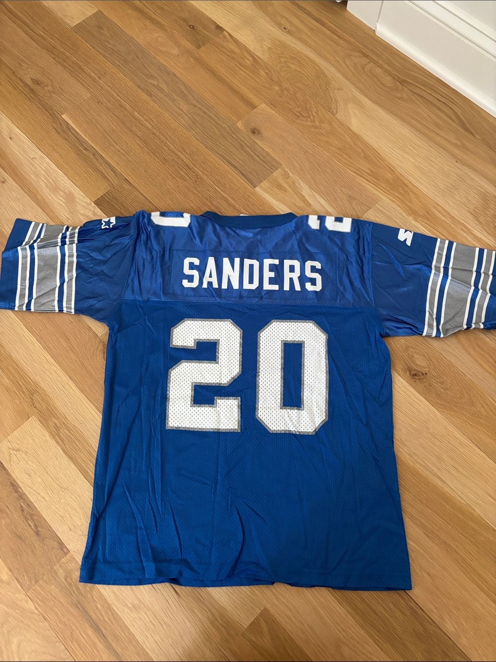 Barry Sanders’s Authentic Detroit Lions Starter Jersey Youth Medium